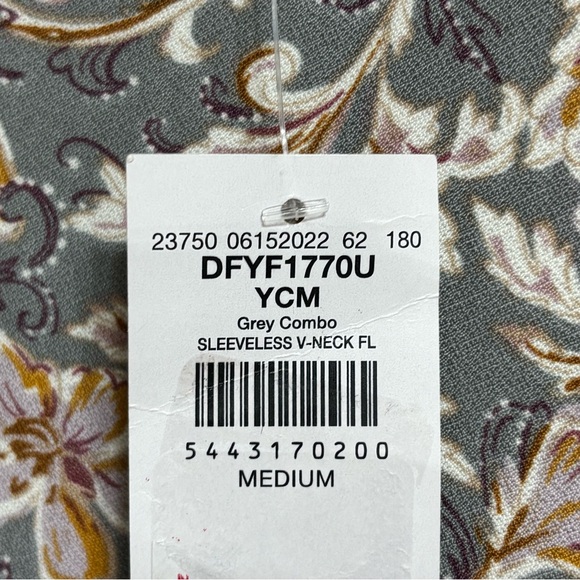 NWT DAYTRIP FLORAL TANK TOP SIZE MEDIUM! - Picture 5 of 6